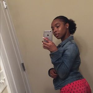 Meet your Posher, Janae